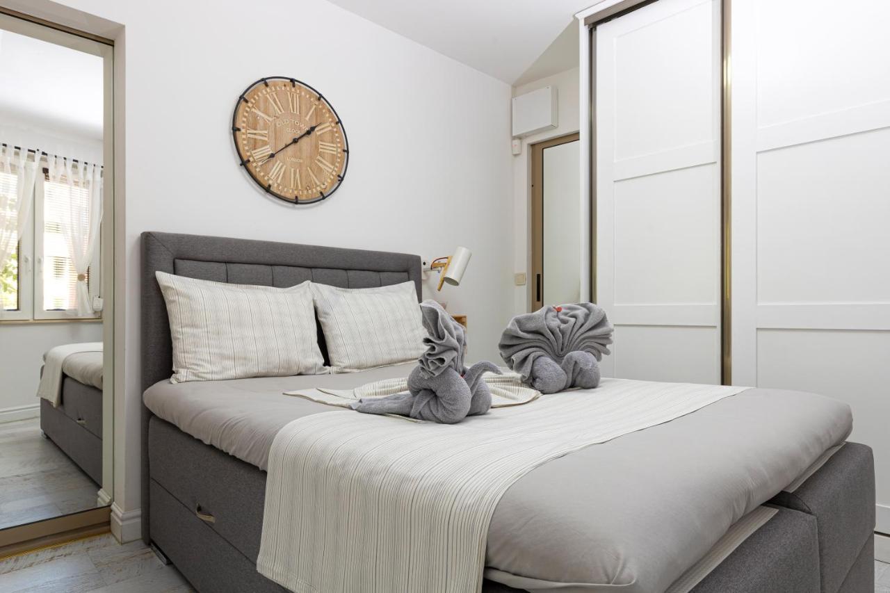 Appartamento Stylish 1Bd Flat With A Terrace Near The Centre Of Plovdiv By Flat Mаnager Esterno foto