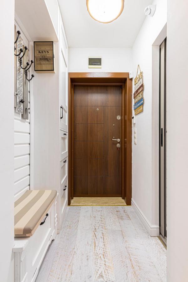 Appartamento Stylish 1Bd Flat With A Terrace Near The Centre Of Plovdiv By Flat Mаnager Esterno foto